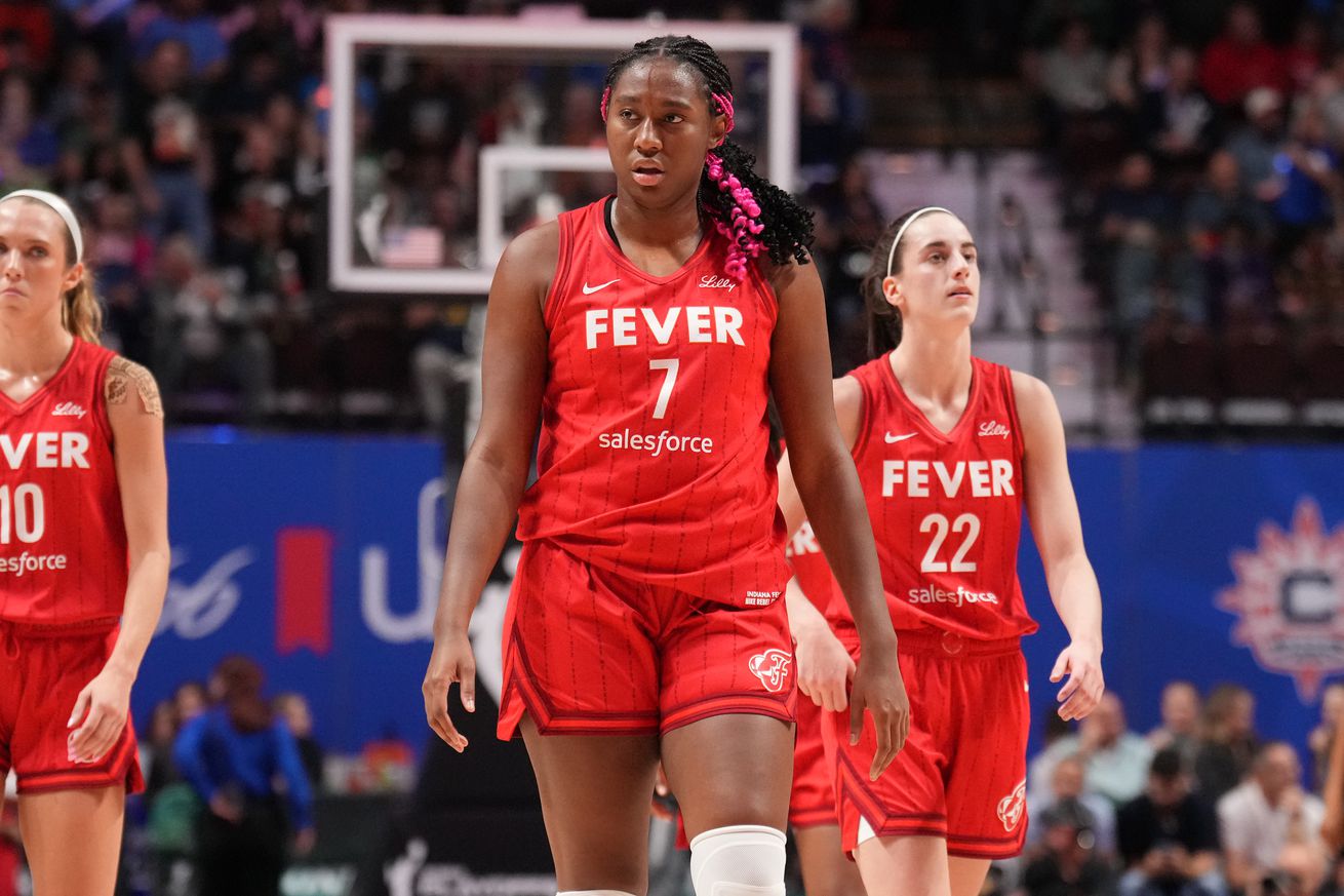 2024 WNBA Playoffs - Indiana Fever v Connecticut Sun