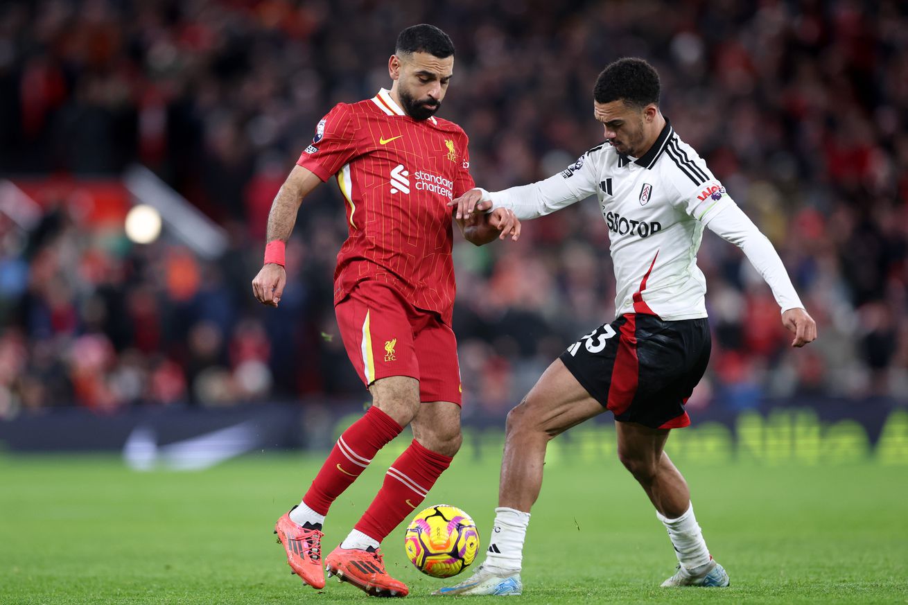 Liverpool FC v Fulham FC - Premier League