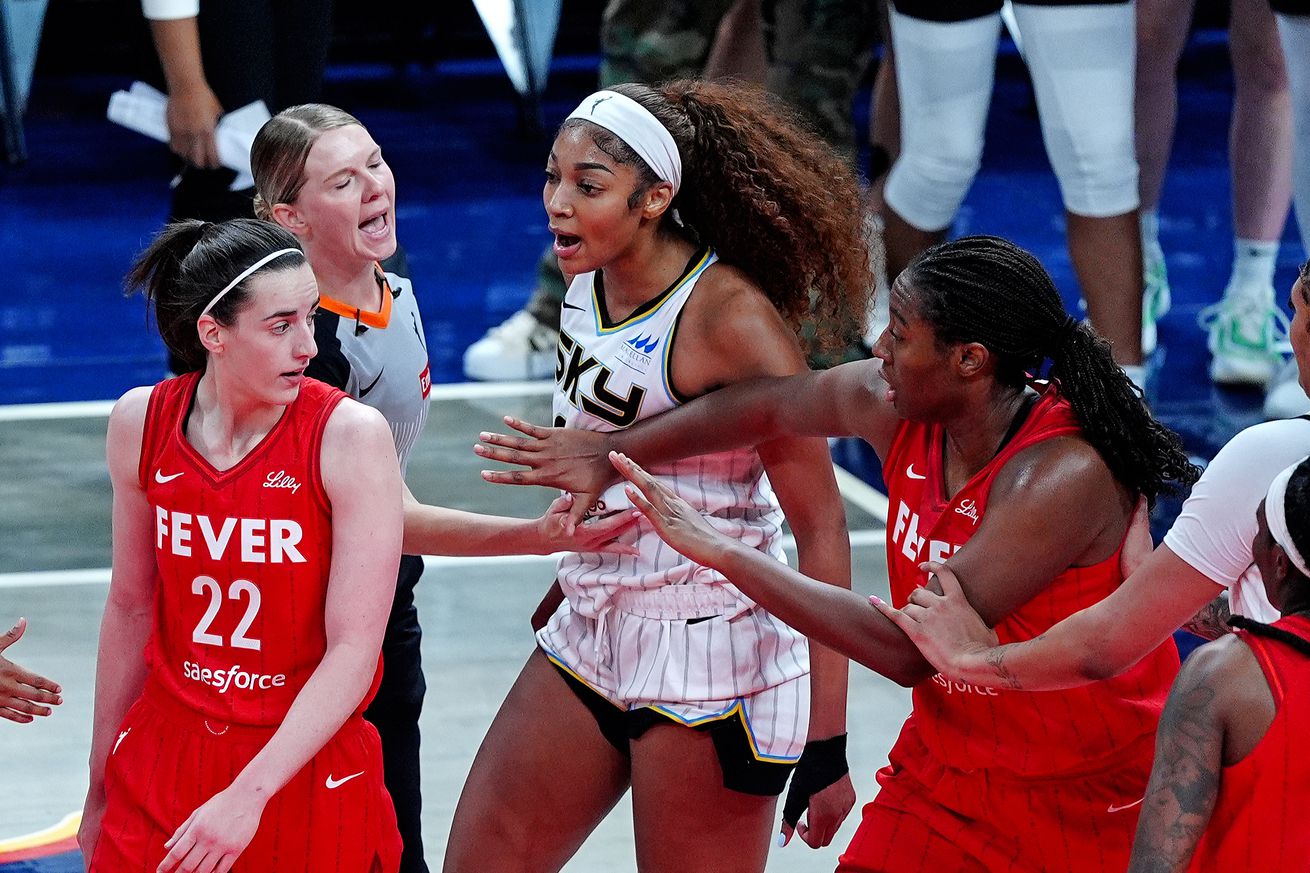 WNBA: MAY 17 Chicago Sky at Indiana Fever