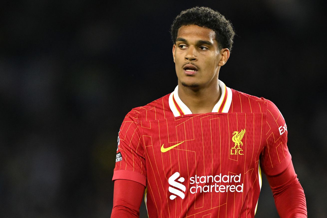Brighton & Hove Albion FC v Liverpool FC - Premier League