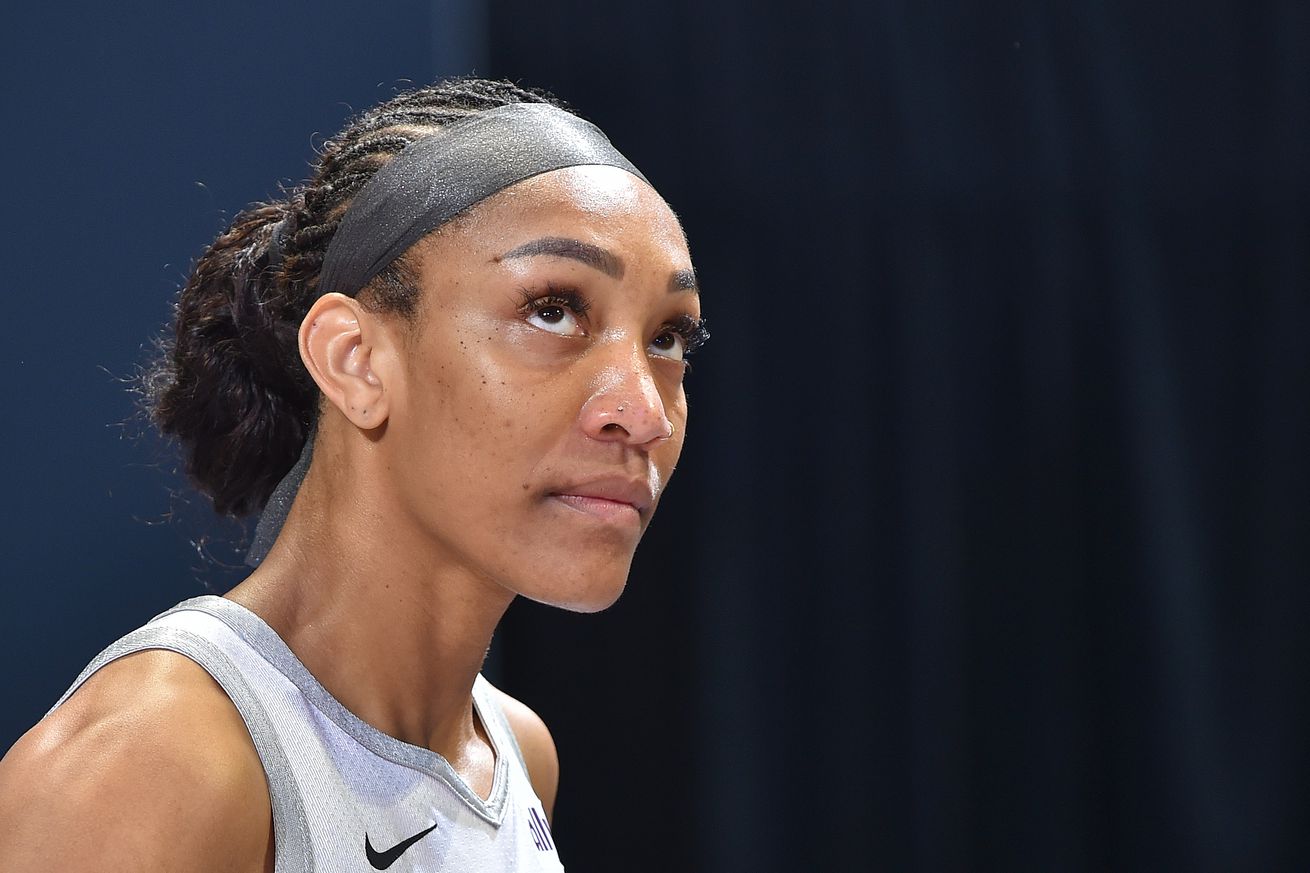 Las Vegas Aces v Dallas Wings