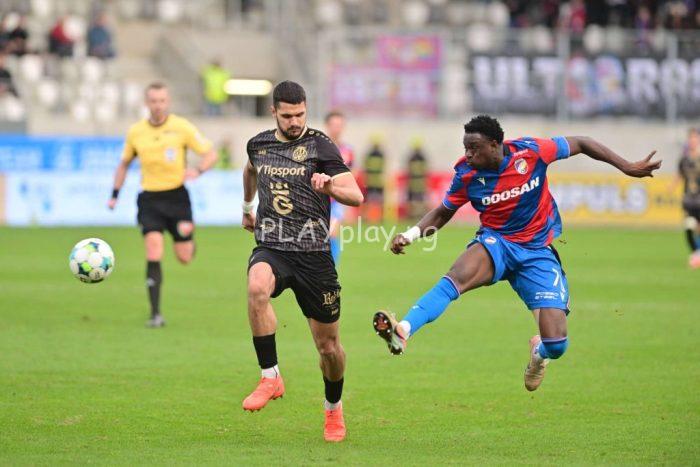 Salim Fago Lawal, FC Viktoria Plzeň, Super Eagles