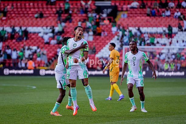 Femi Azeez, Nigeria
